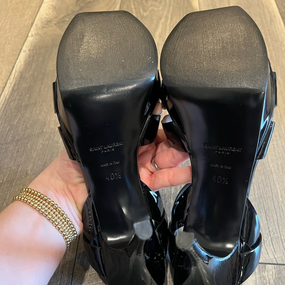 New Saint Laurent black patent tribute sandal heels 4” - Picture 6 of 9